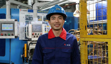 侯斌：从职场新人到新型工匠